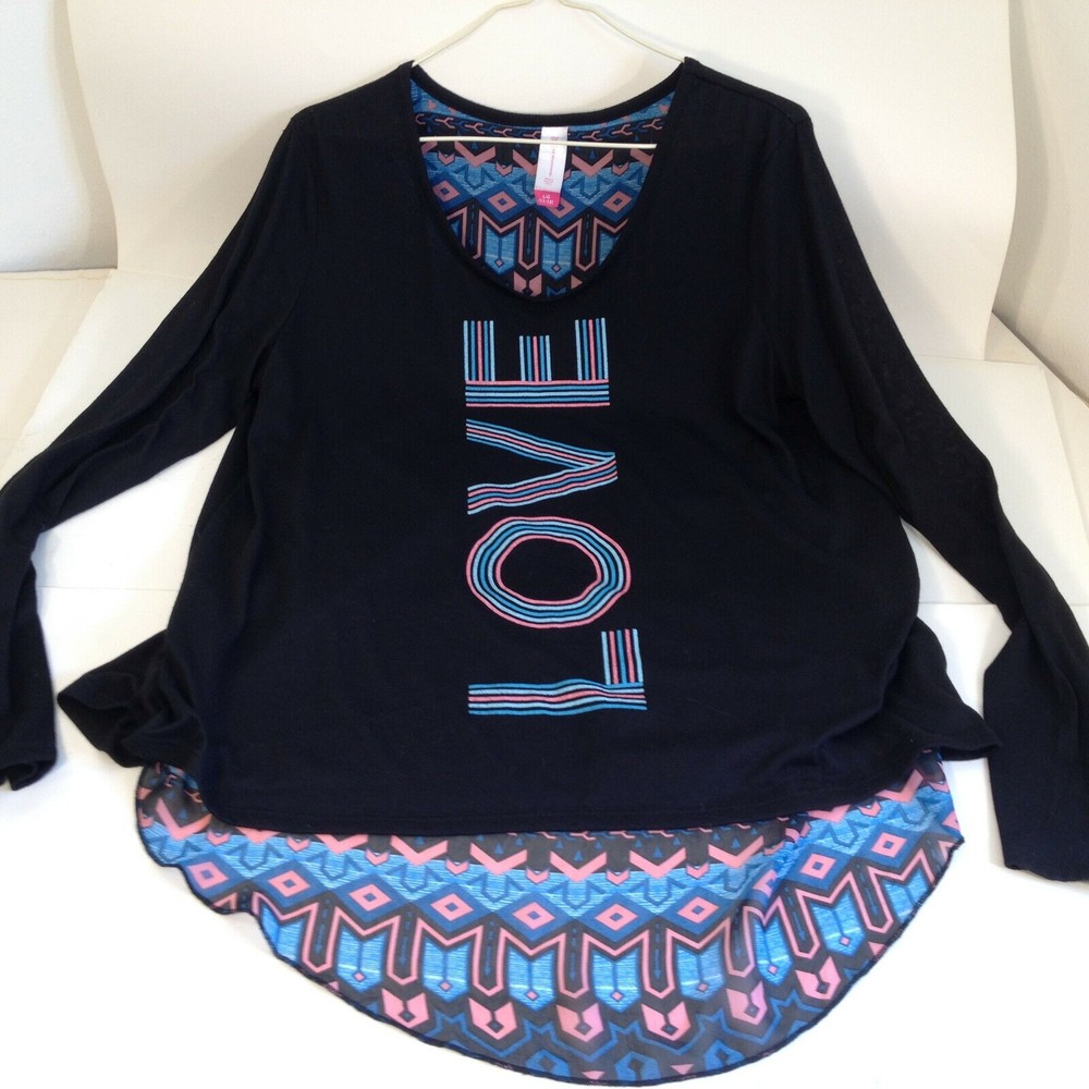 No Boundaries LOVE On Black w/Lined Two Tone Back Top Blouse Size L 11/13